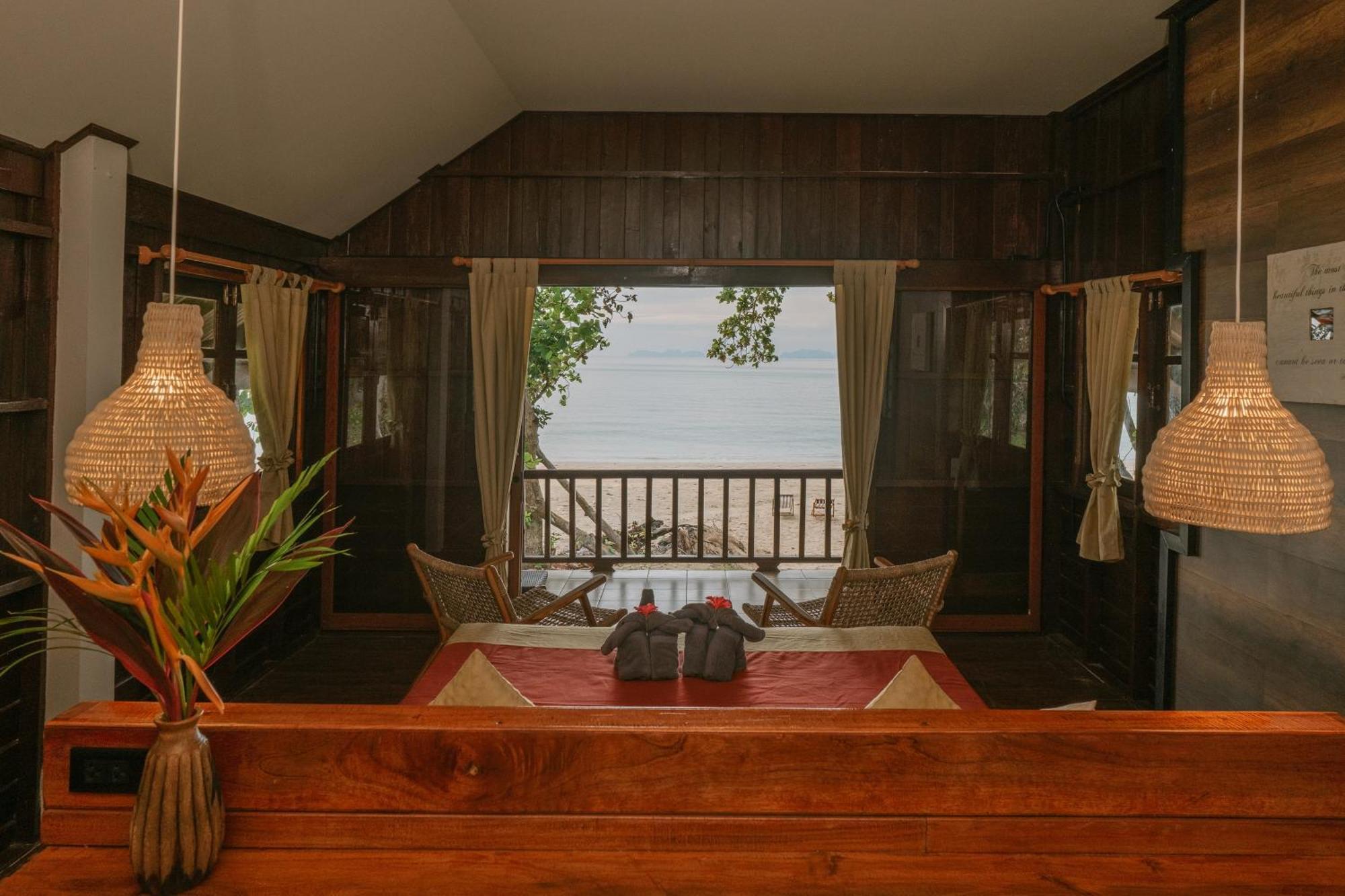 Joy Bungalow Resort And Restaurant Koh Jum Exterior photo