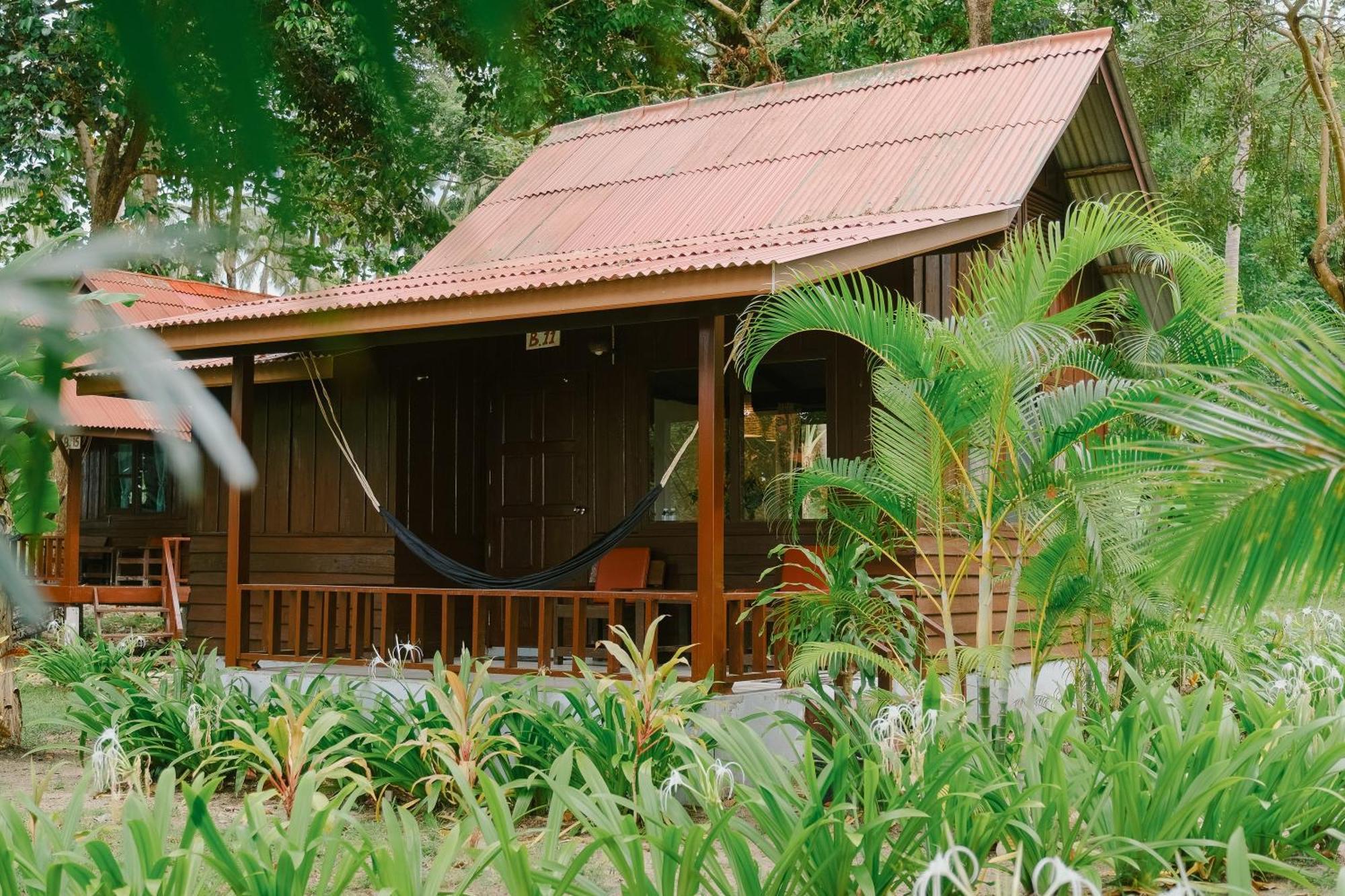 Joy Bungalow Resort And Restaurant Koh Jum Exterior photo